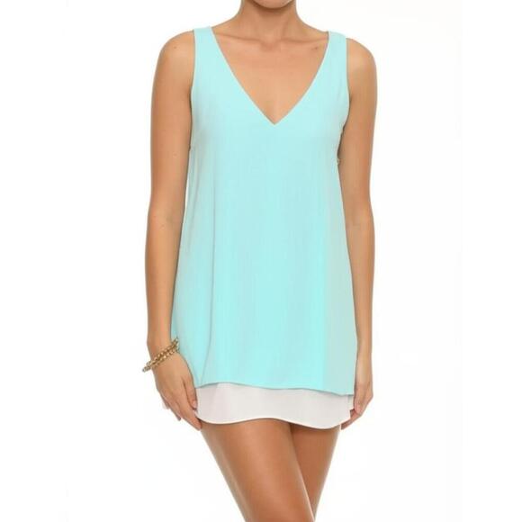 NWT Lilly Pulitzer Womens Small Light Blue Layered V-Neck Reversible Tank - Picture 3 of 9